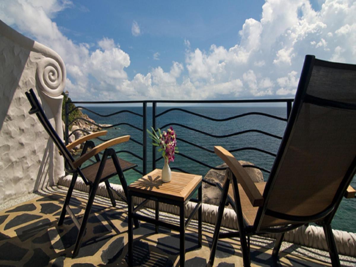 Jamahkiri Dive Resort & Spa Ko Tao Habitación foto A balcony